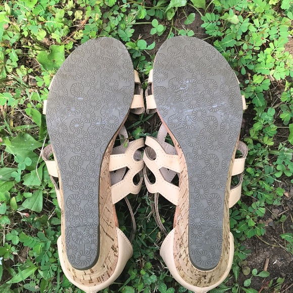 ESPRIT SHOES - Picture 15 of 16